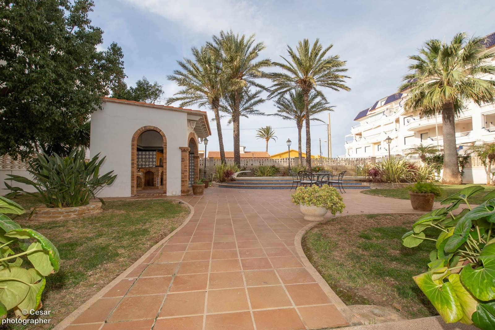 Chalet de 6 habitaciones en Dénia en venta con piscina garaje - 1.250.000 € (Ref: 8541318)