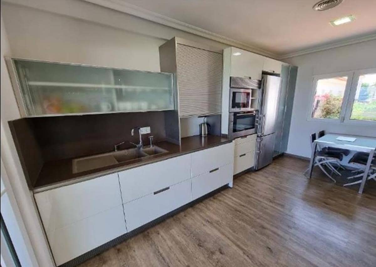 4 sypialnia Willa na sprzedaż w Denia z garażem - 2 300 000 € (Ref: 8594251)