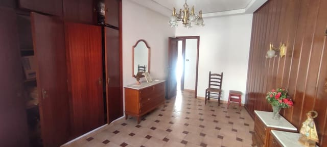 2 bedroom Townhouse for sale in Centro Urbano, Dénia - € 190,500 (Ref: 8651455)