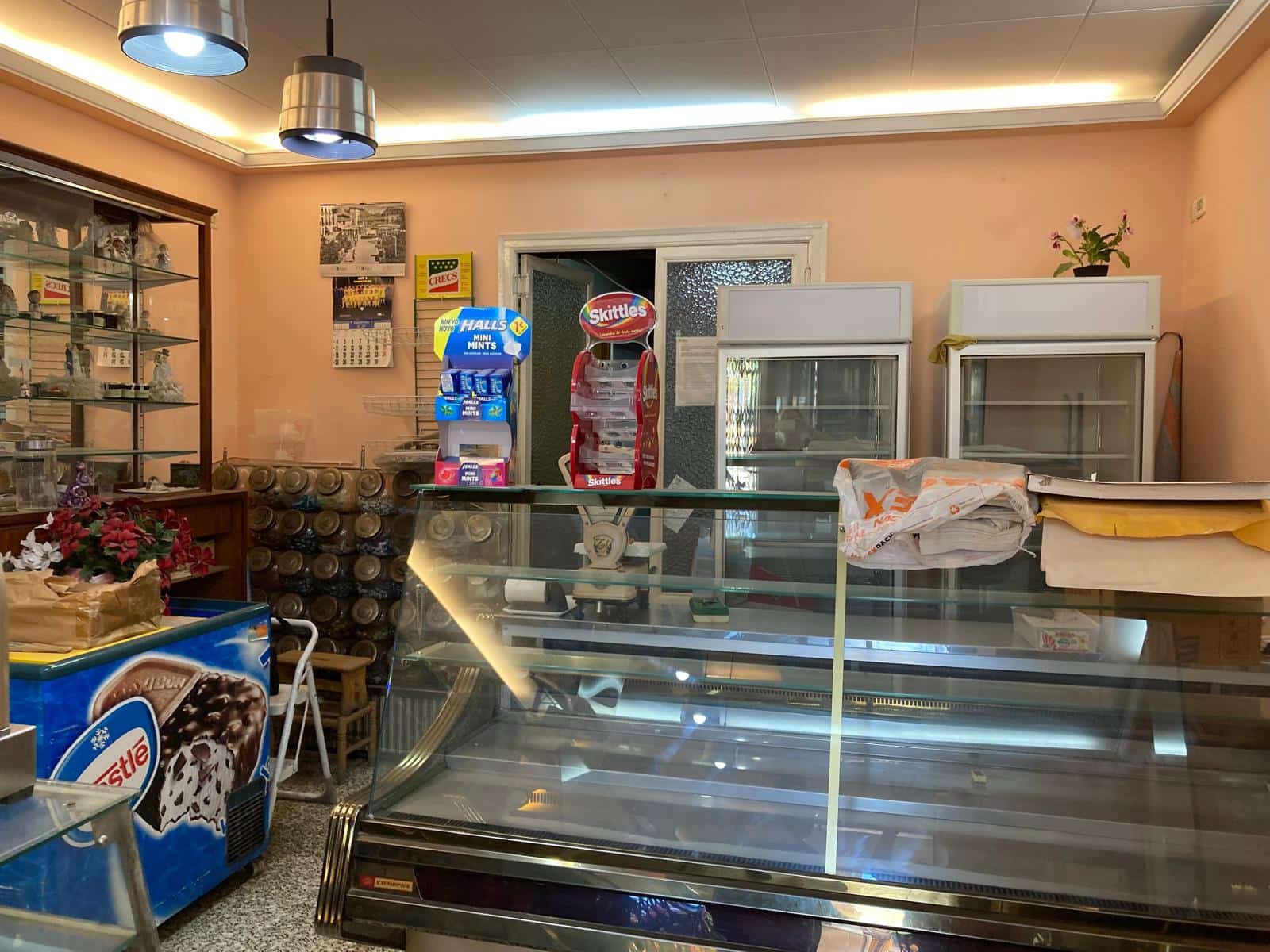 Kommersiell til salgs i Denia - € 385 000 (Ref: 8707428)