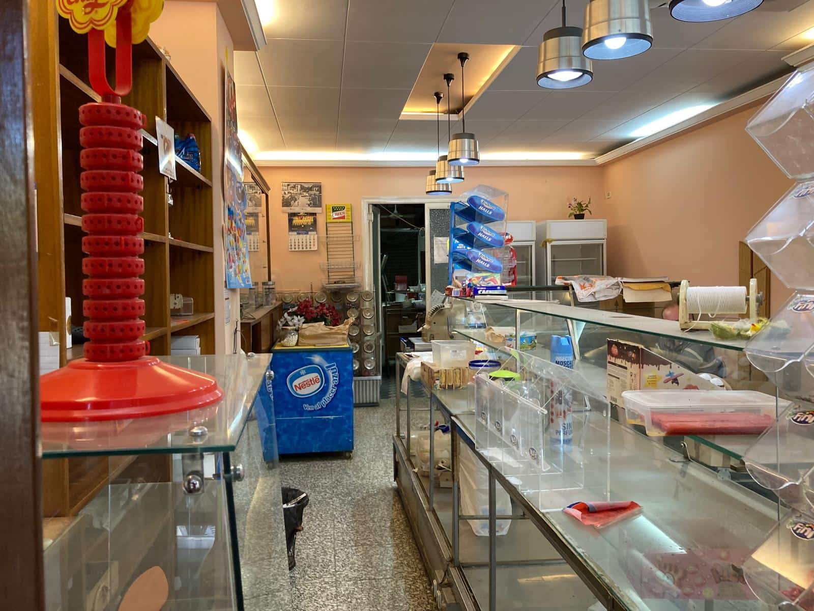 Kommersiell til salgs i Denia - € 385 000 (Ref: 8707428)