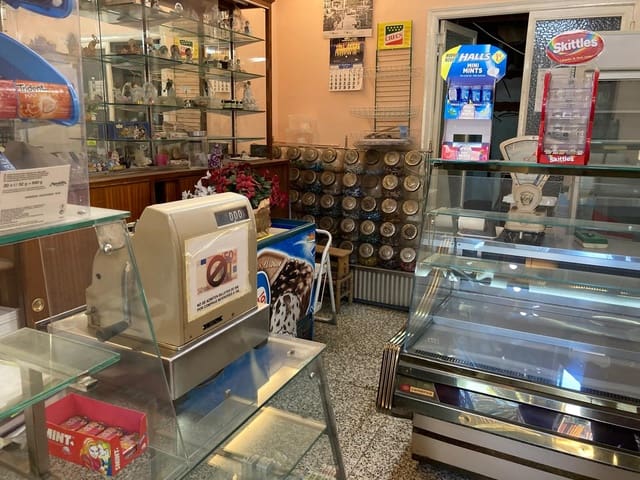 Local Commercial à vendre à Dénia - 385 000 € (Ref: 8707428)