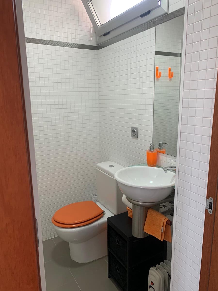 Piso de 3 habitaciones en Dénia en venta con piscina garaje - 360.000 € (Ref: 8707429)