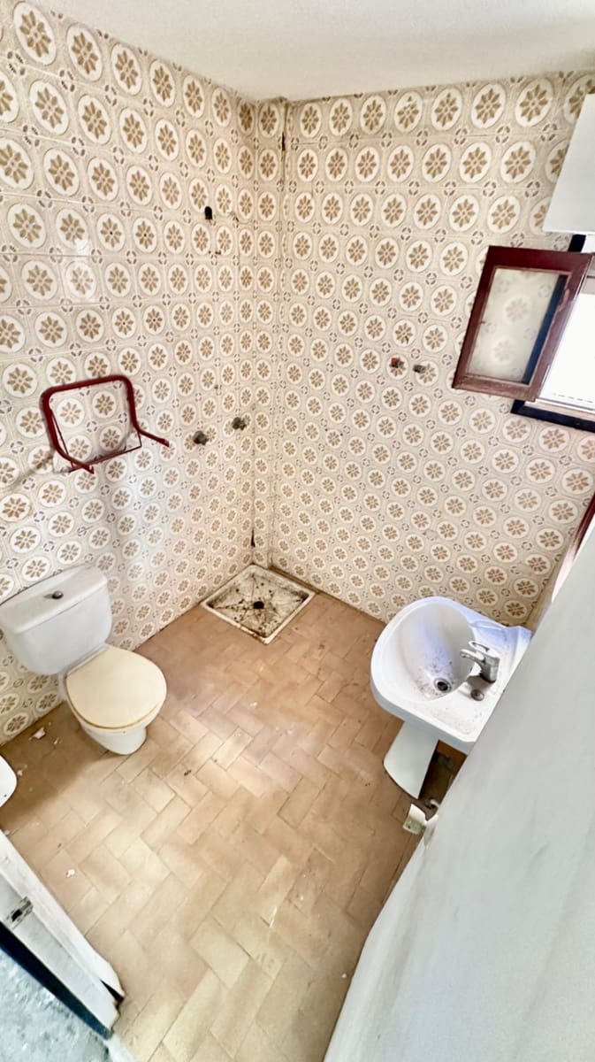 Commercial for sale in Ondara - € 100,000 (Ref: 8774913)