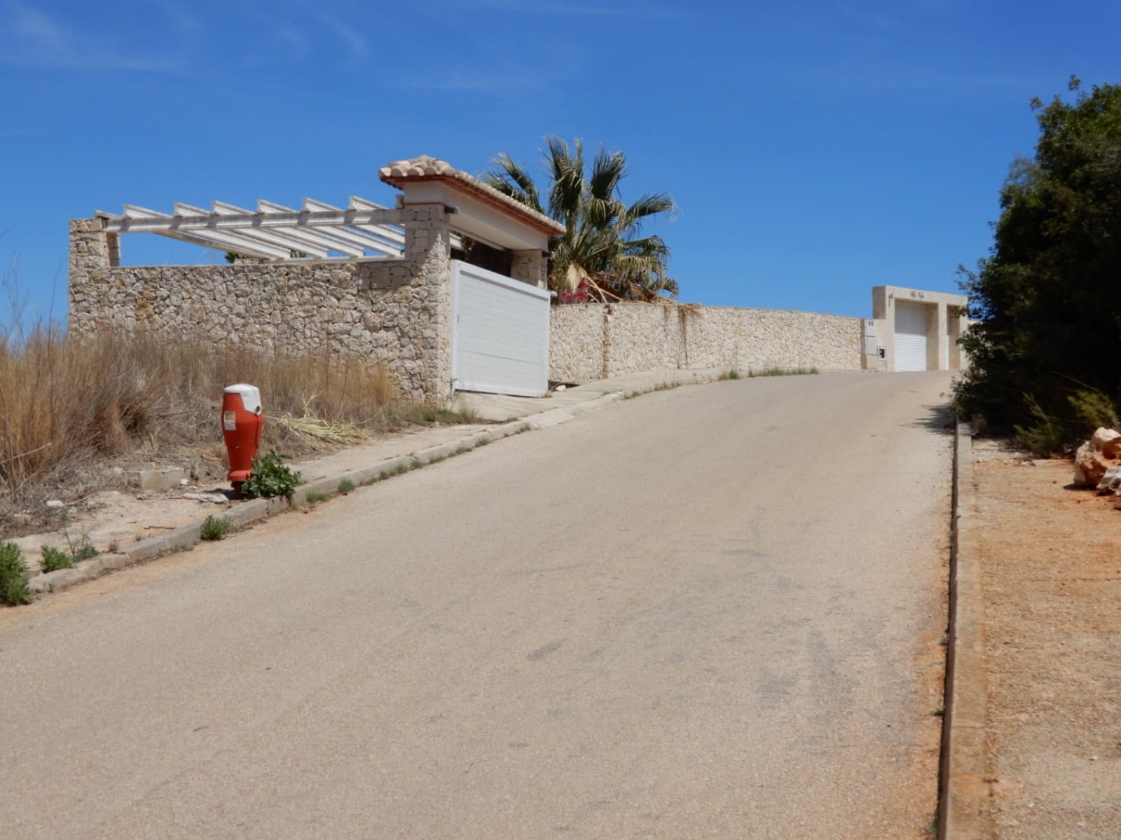 Tomt till salu i Denia - 150 000 € (Ref: 8828202)