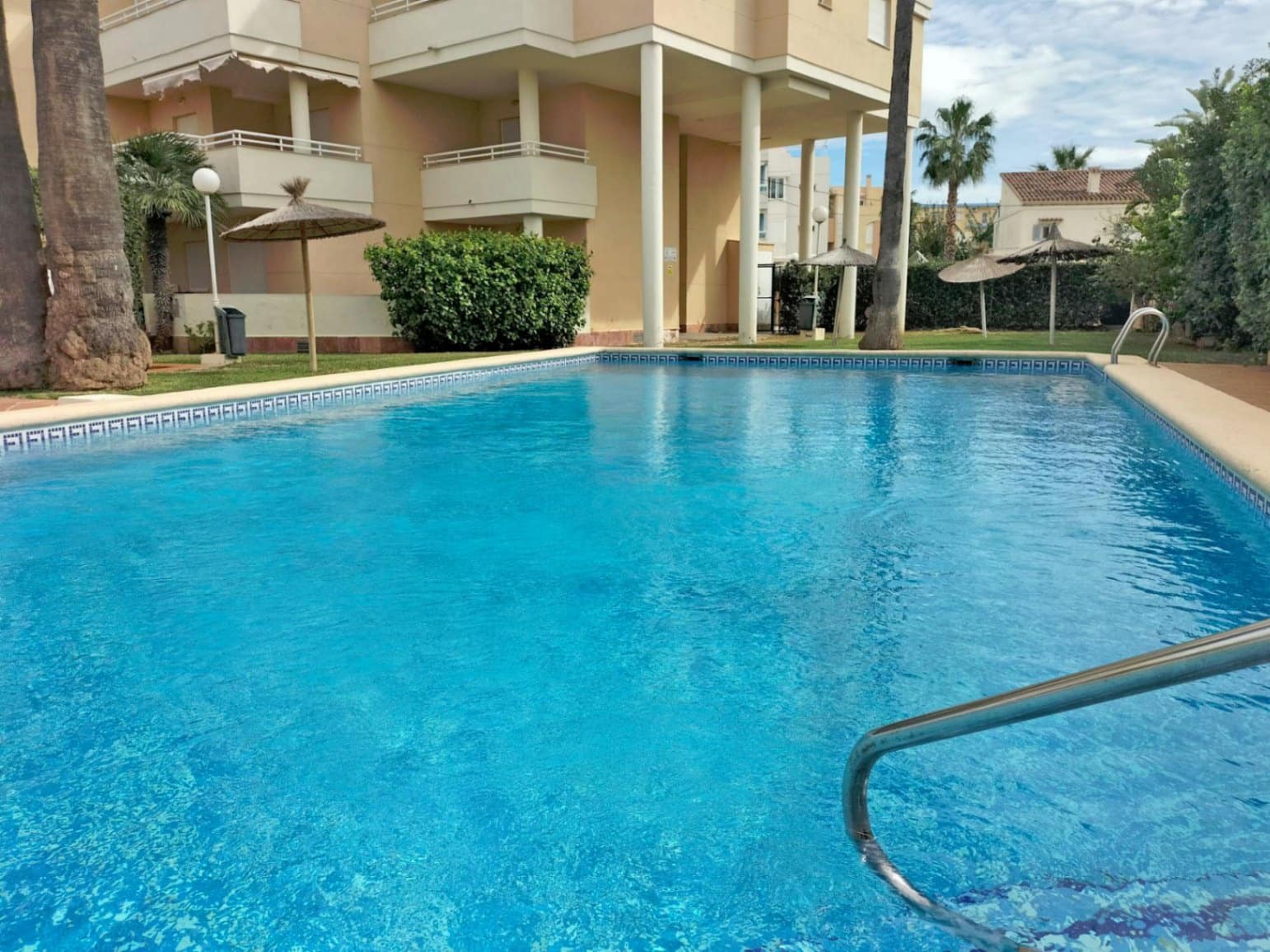2 Zimmer Apartment zu verkaufen in Denia mit Pool Garage - 275.000 € (Ref: 8863300)
