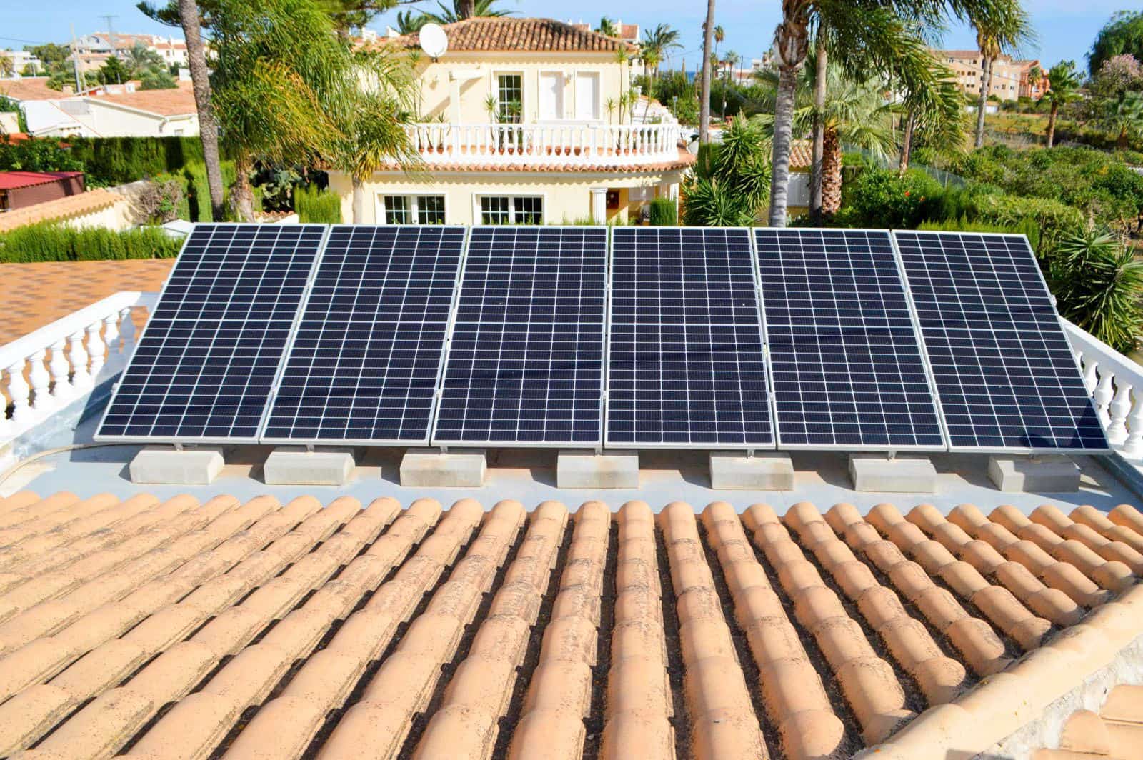 4 quarto Moradia para venda em Denia com piscina garagem - 749 000 € (Ref: 8863301)