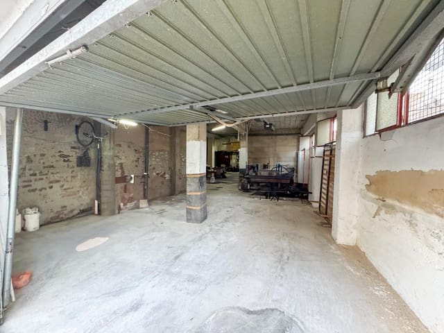 Kaupallinen myytävänä paikassa Centro Urbano, Dénia - 450 000 € (Ref: 8879243)