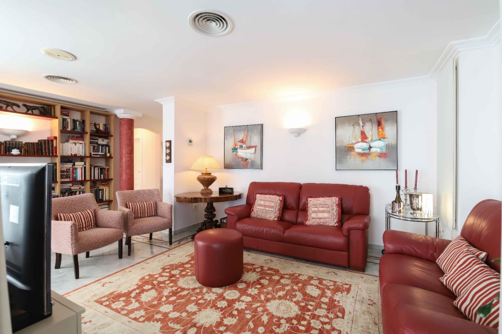 3 sovrum Lägenhet till salu i Denia med pool garage - 585 000 € (Ref: 8879245)