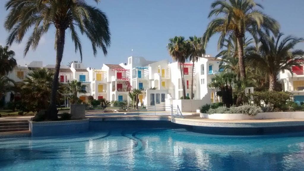 3 sovrum Lägenhet till salu i Denia med pool garage - 585 000 € (Ref: 8879245)