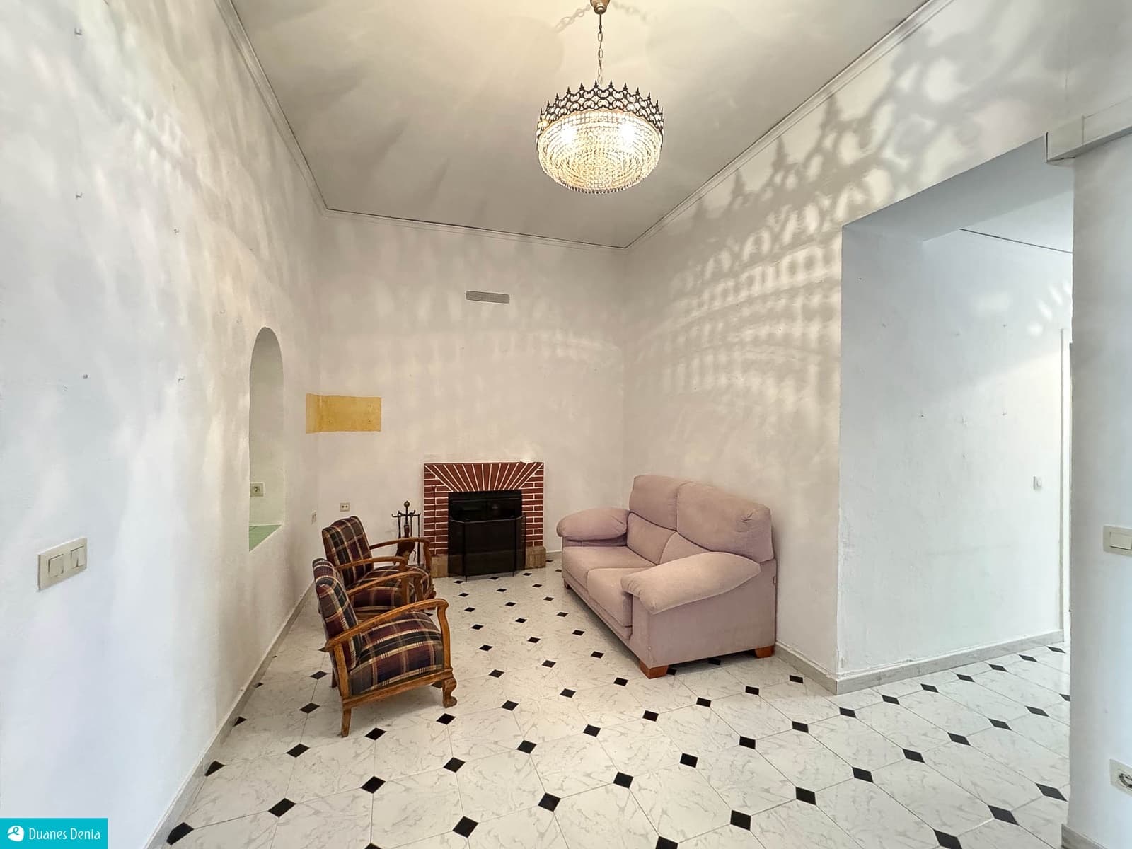 4 soveværelse Byhus til salg i Denia med garage - € 280.000 (Ref: 8879256)