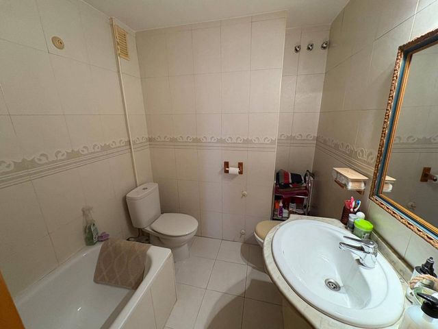 1 Zimmer Apartment zu verkaufen in Centro Urbano, Dénia mit Garage - 190.000 € (Ref: 8907000)