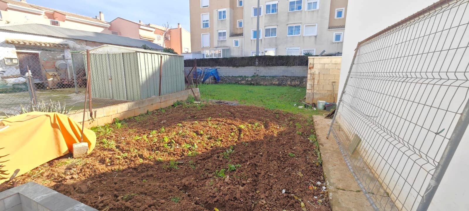 Garaż na sprzedaż w Denia - 135 000 € (Ref: 8907852)