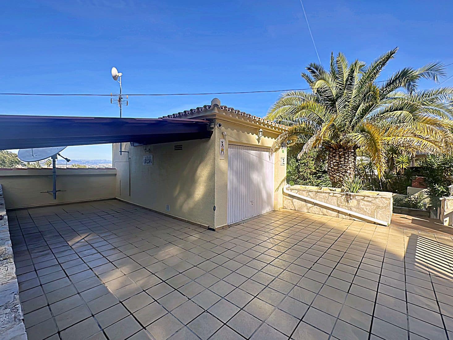 4 sovrum Villa till salu i Denia med pool garage - 590 000 € (Ref: 8971501)