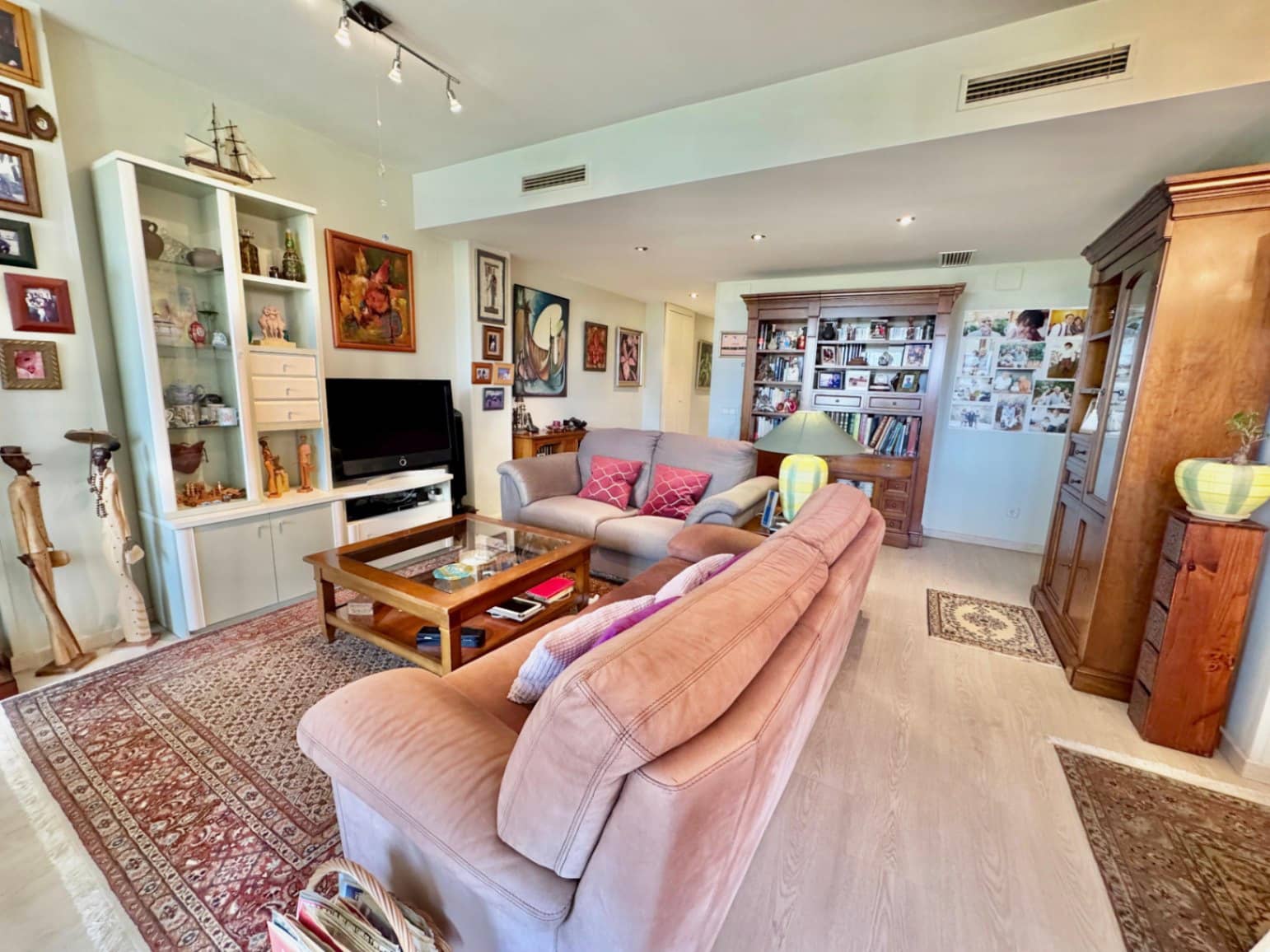 Apartamento de 3 habitaciones en Dénia en venta con piscina garaje - 399.000 € (Ref: 9001754)