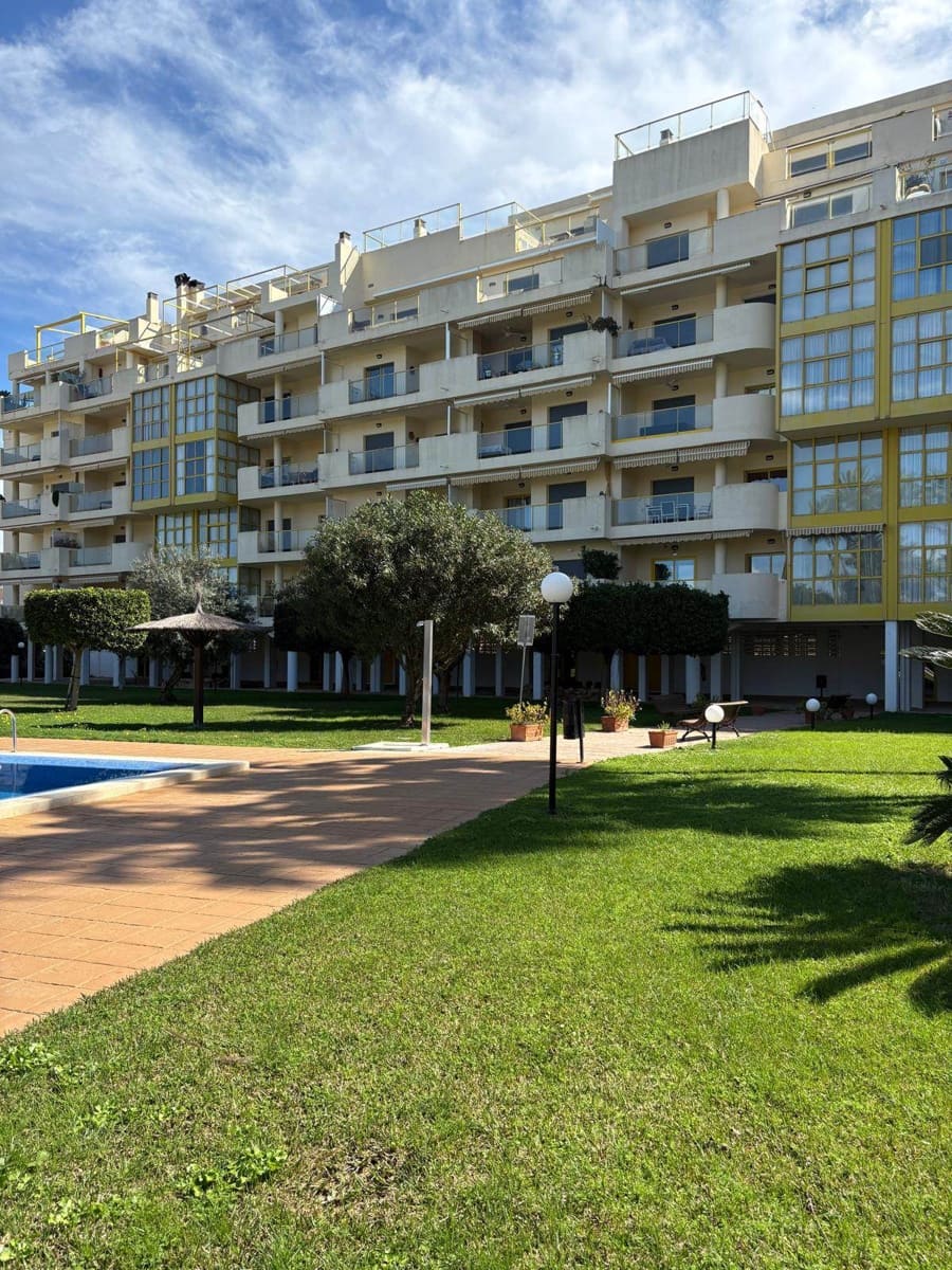 3 bedroom Apartment for sale in Denia with pool garage - € 399,000 (Ref: 9001754)