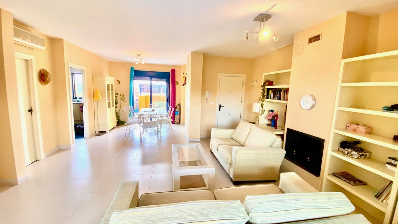 4 Zimmer Wohnung zu verkaufen in Denia mit Pool Garage - 550.000 € (Ref: 9009851)