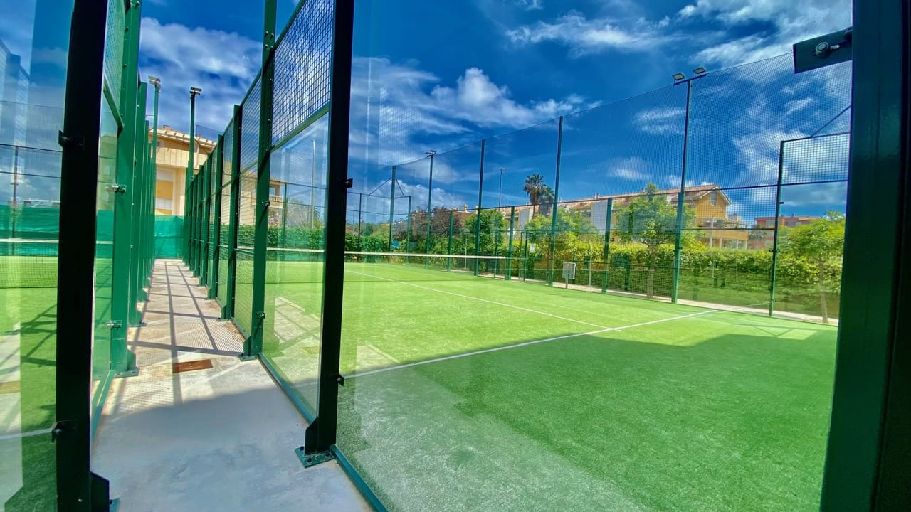 4 Zimmer Wohnung zu verkaufen in Denia mit Pool Garage - 550.000 € (Ref: 9009851)