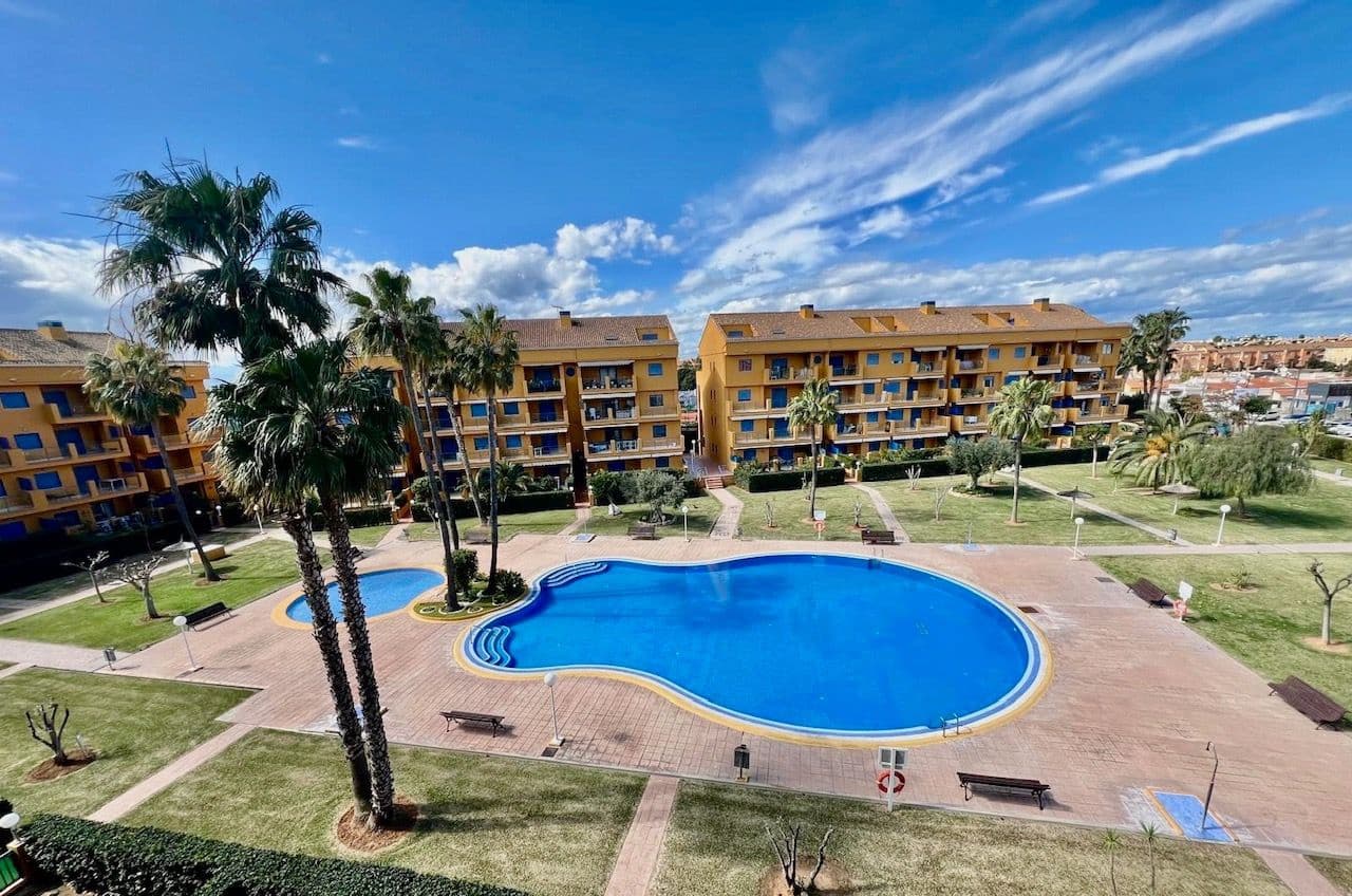 4 Zimmer Wohnung zu verkaufen in Denia mit Pool Garage - 550.000 € (Ref: 9009851)