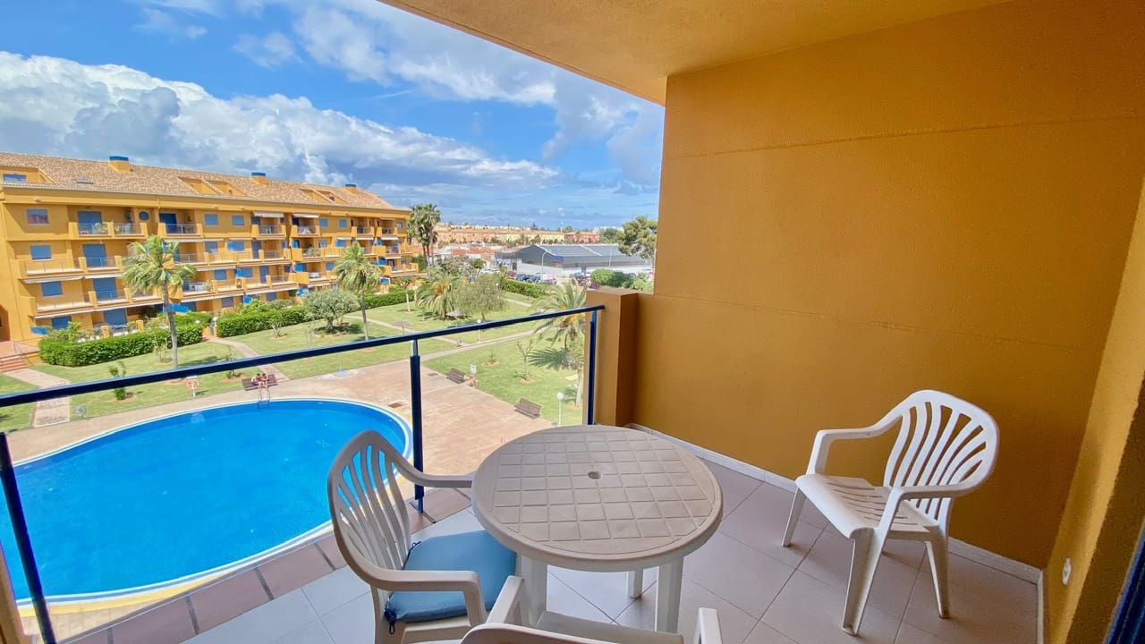 4 Zimmer Wohnung zu verkaufen in Denia mit Pool Garage - 550.000 € (Ref: 9009851)