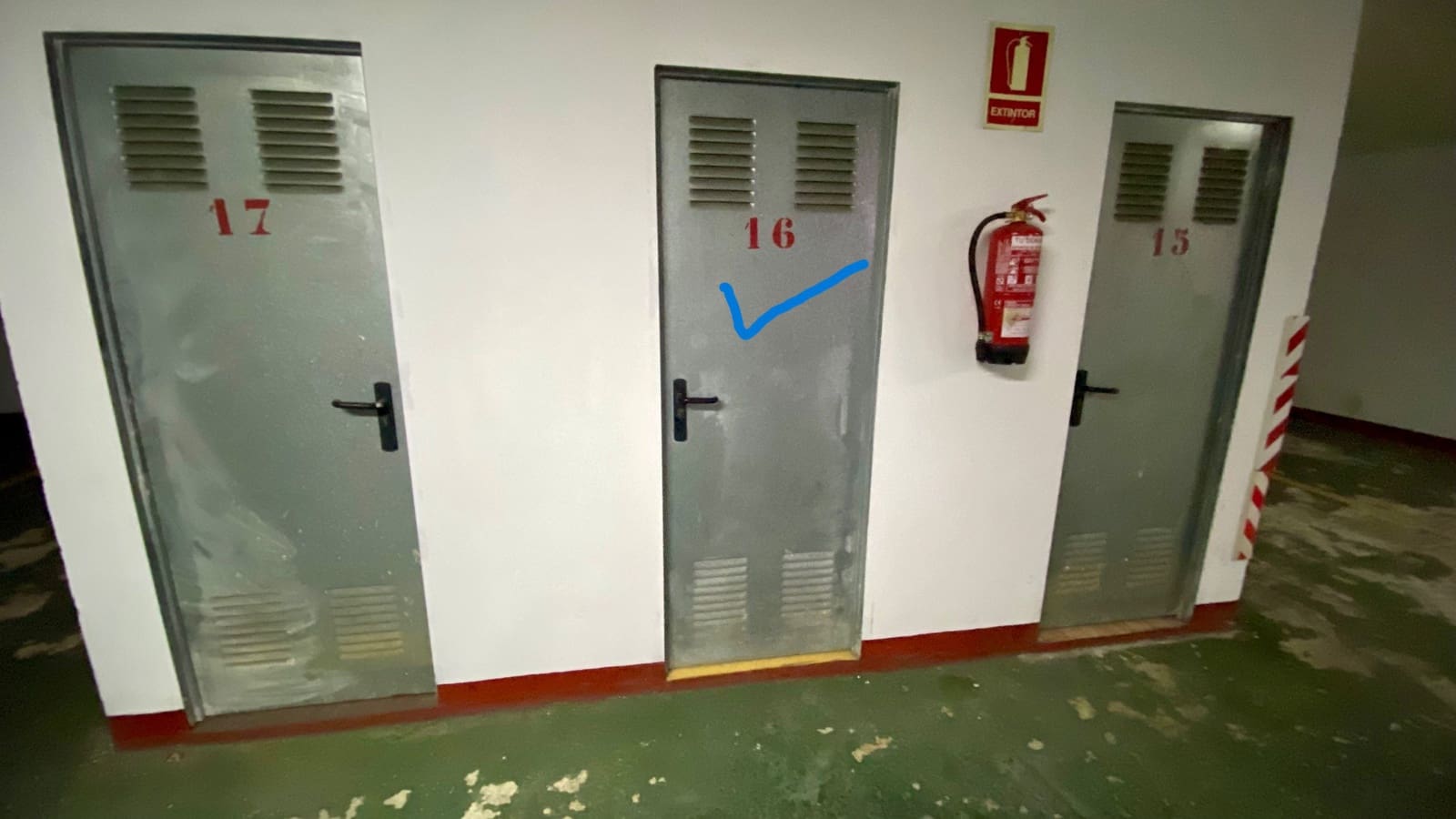 4 Zimmer Wohnung zu verkaufen in Denia mit Pool Garage - 550.000 € (Ref: 9009851)