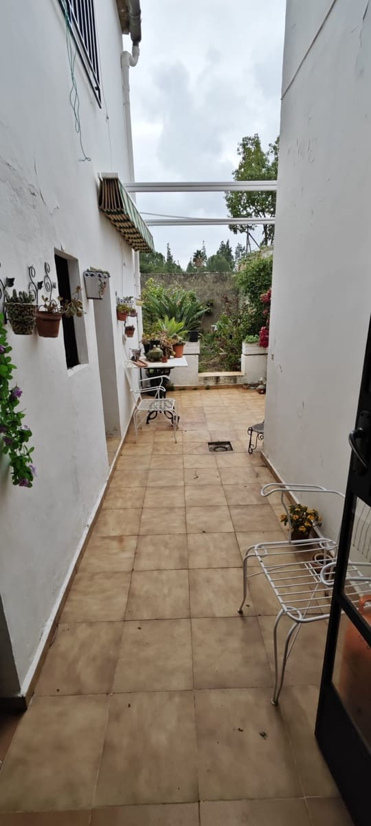 5 soveværelse Byhus til salg i Sagra - € 188.500 (Ref: 9049677)