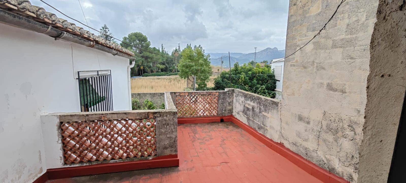 5 soveværelse Byhus til salg i Sagra - € 188.500 (Ref: 9049677)