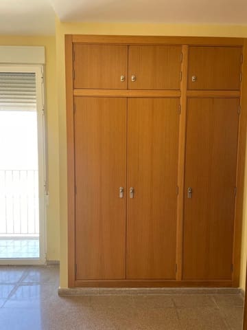 4 soveværelse Byhus til salg i Castelló de Rugat med swimmingpool - € 143.000 (Ref: 9049682)