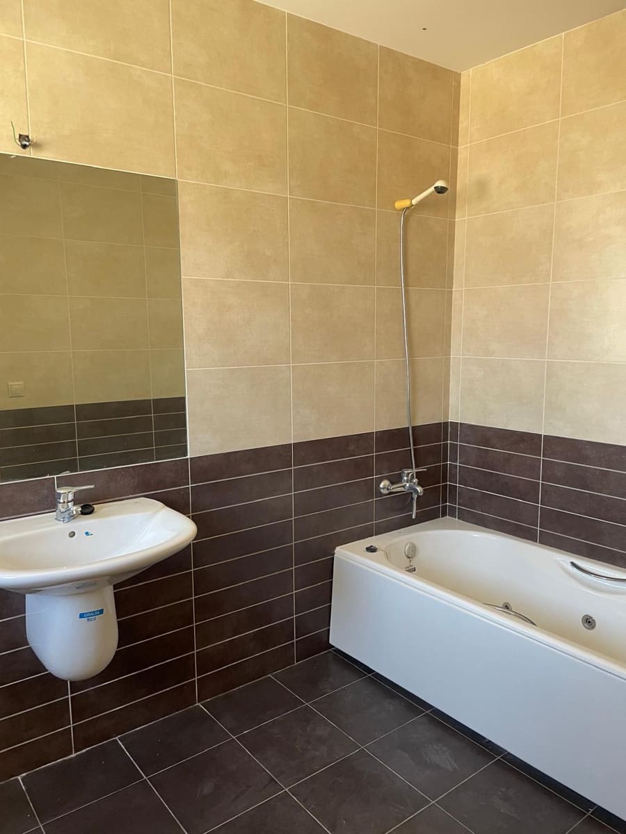 4 soveværelse Byhus til salg i Castello de Rugat med swimmingpool - € 143.000 (Ref: 9049682)