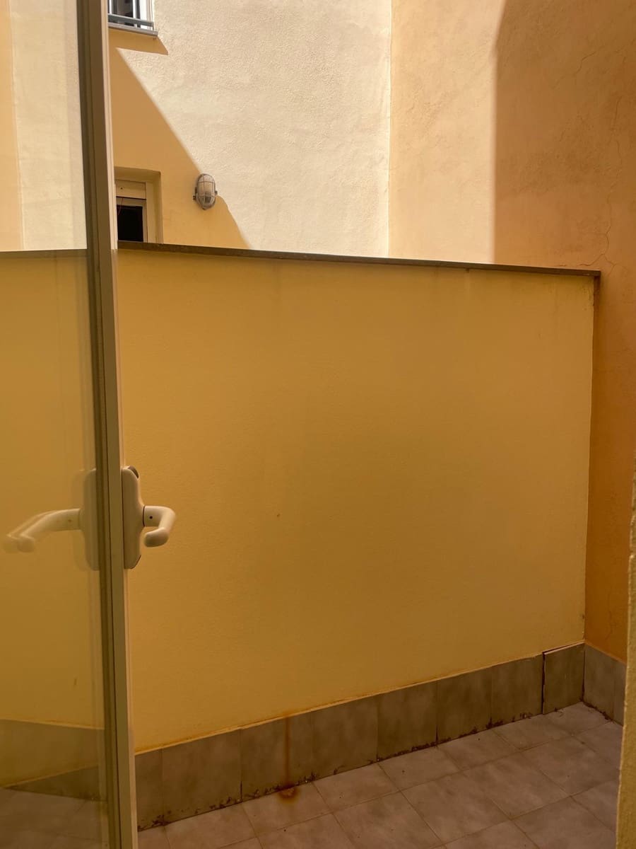 4 soveværelse Byhus til salg i Castello de Rugat med swimmingpool garage - € 149.000 (Ref: 9049683)