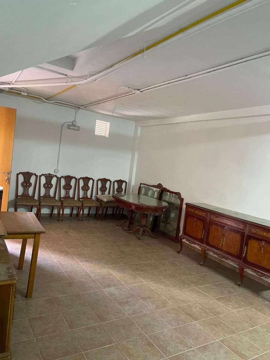 4 soveværelse Byhus til salg i Castello de Rugat med swimmingpool garage - € 149.000 (Ref: 9049683)