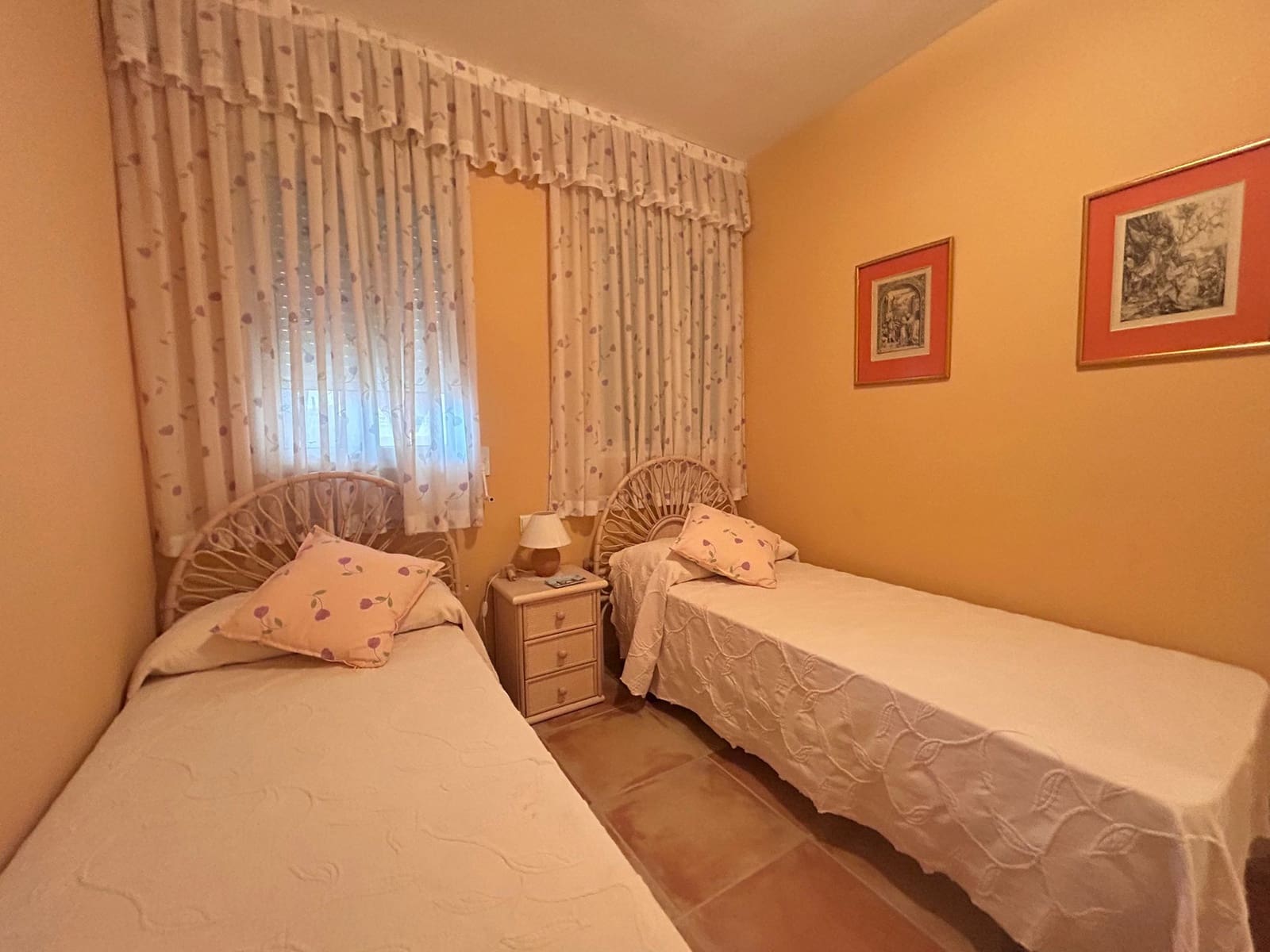 2 makuuhuone Huoneisto myytävänä paikassa Denia mukana uima-altaan 
autotalli - 270 400 € (Ref: 9104130)