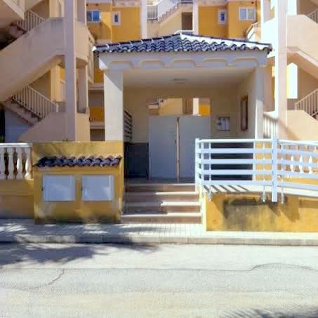 2 makuuhuone Huoneisto myytävänä paikassa Denia mukana uima-altaan 
autotalli - 270 400 € (Ref: 9104130)