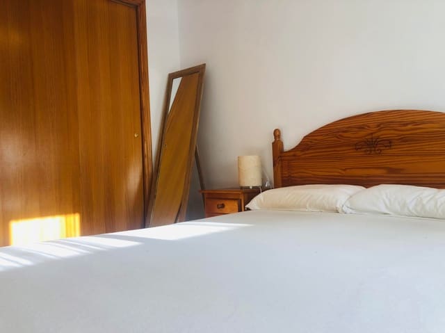 Apartamento de 1 habitación en Dénia en venta - 163.000 € (Ref: 9104136)