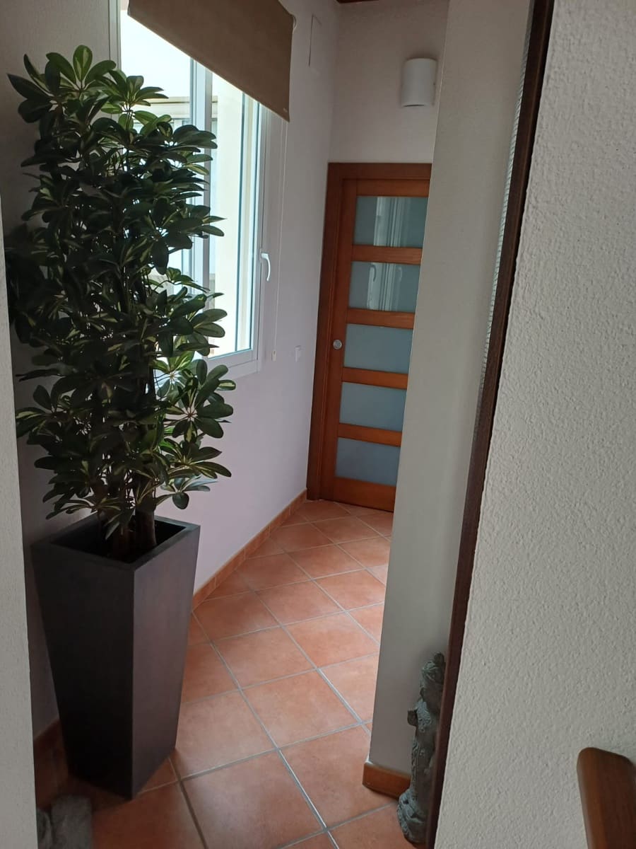 4 quarto Apartamento para venda em Denia - 456 000 € (Ref: 9104137)