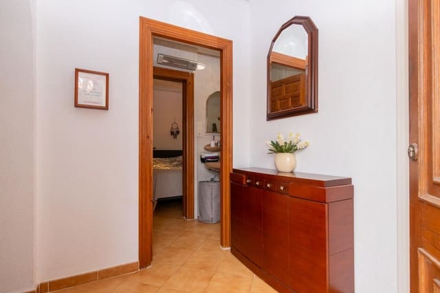 Chalet de 4 habitaciones en Dénia en venta con piscina garaje - 595.000 € (Ref: 9104150)