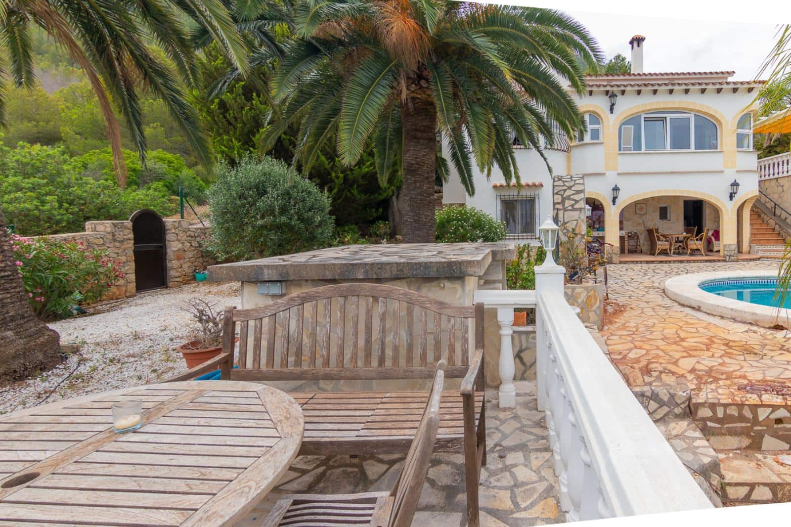 Chalet de 4 habitaciones en Dénia en venta con piscina garaje - 595.000 € (Ref: 9104150)