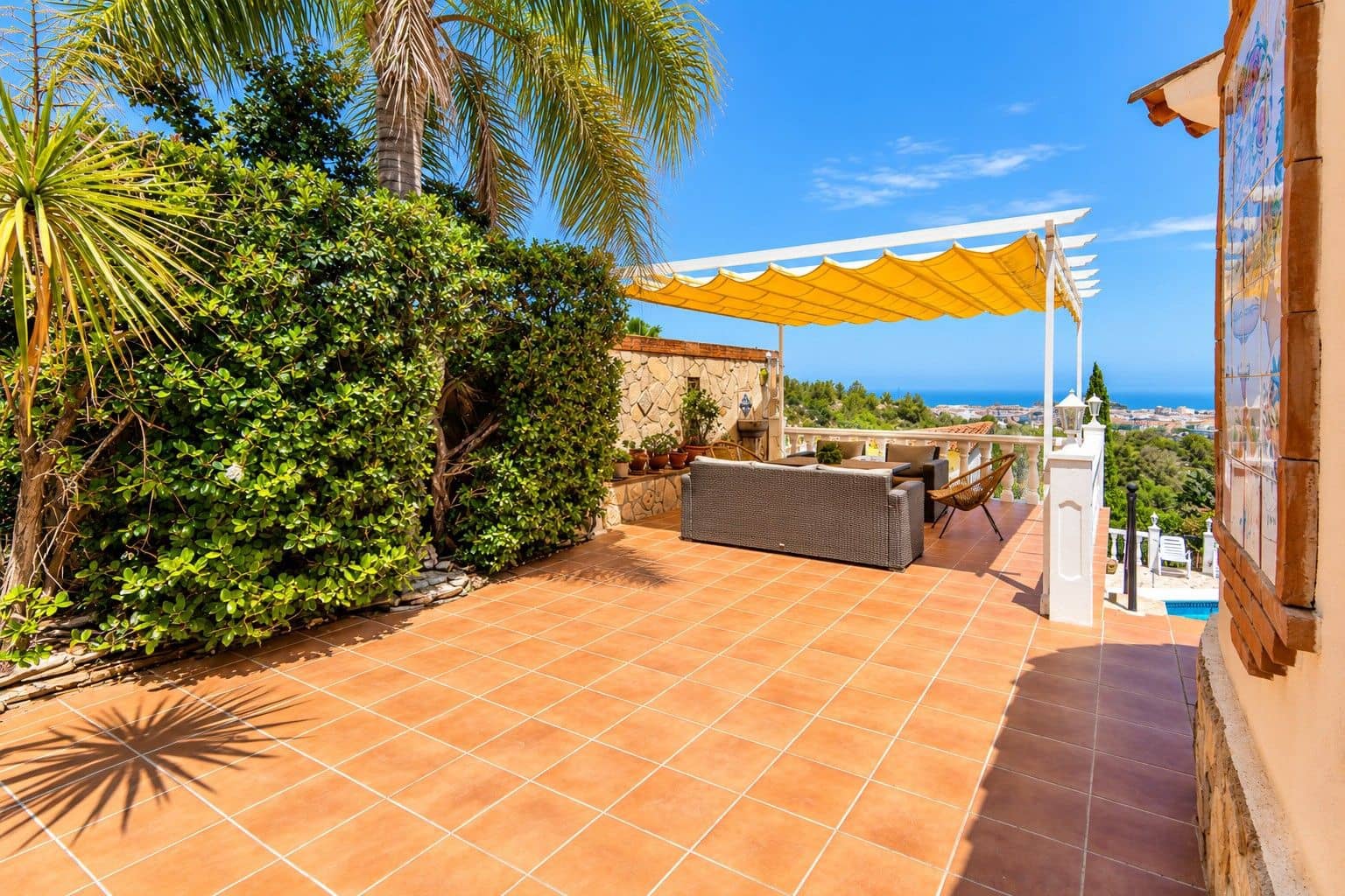 4 quarto Moradia para venda em Denia com piscina garagem - 565 000 € (Ref: 9104150)