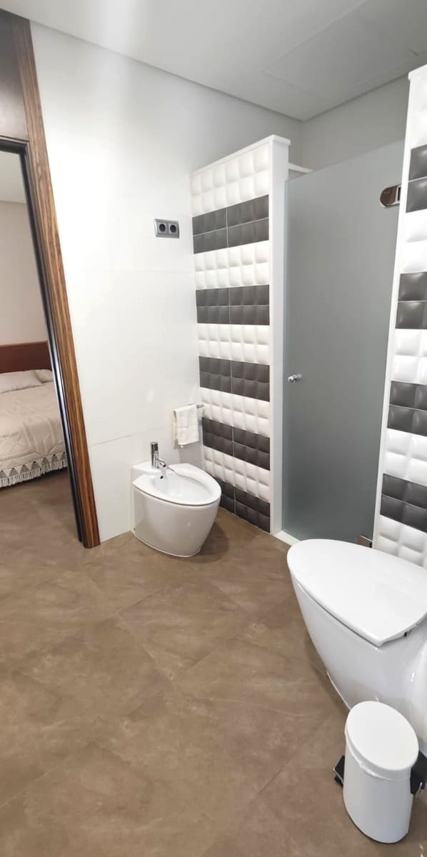 4 bedroom Flat for sale in Ondara with garage - € 479,900 (Ref: 9146142)