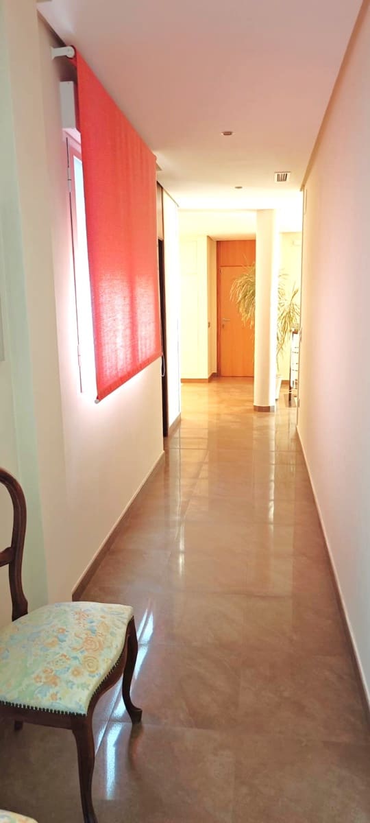 4 bedroom Flat for sale in Ondara with garage - € 479,900 (Ref: 9146142)