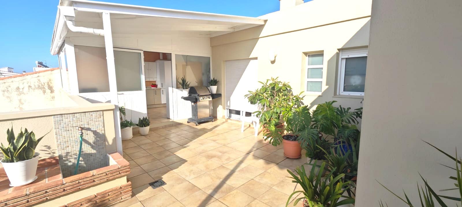 4 bedroom Flat for sale in Ondara with garage - € 479,900 (Ref: 9146142)