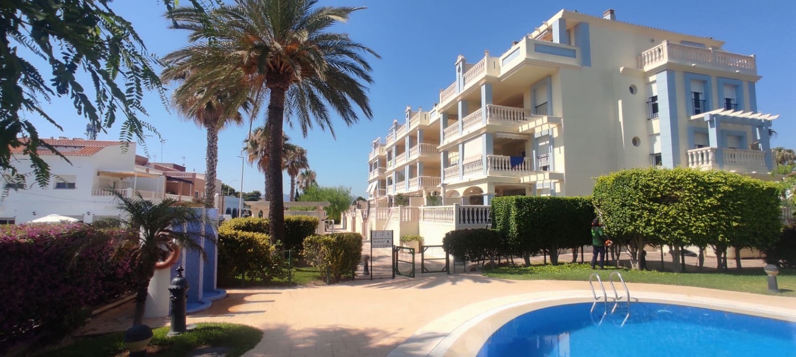 3 Zimmer Apartment zu verkaufen in Denia mit Pool Garage - 290.000 € (Ref: 9146143)