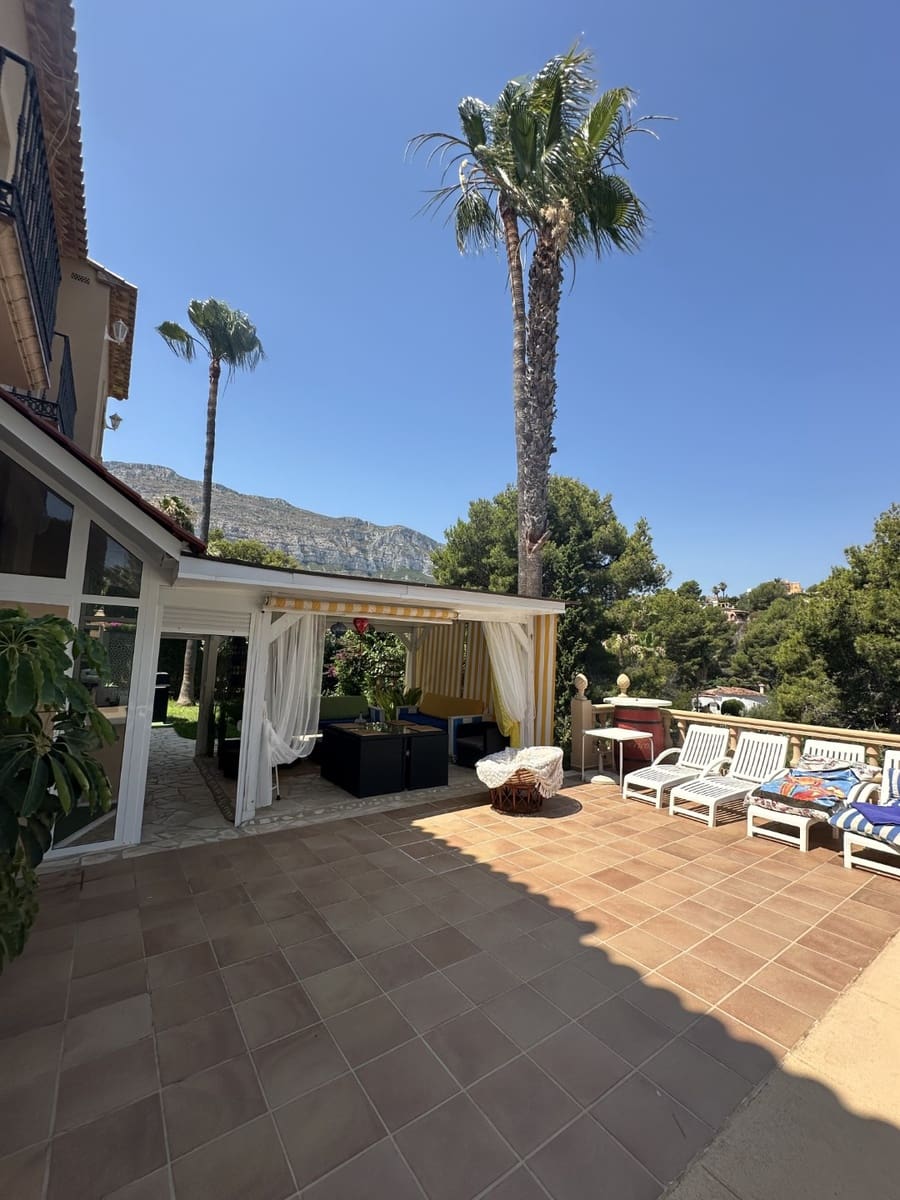 6 chambre Villa/Maison à vendre à Denia avec piscine garage - 880 000 € (Ref: 9168147)