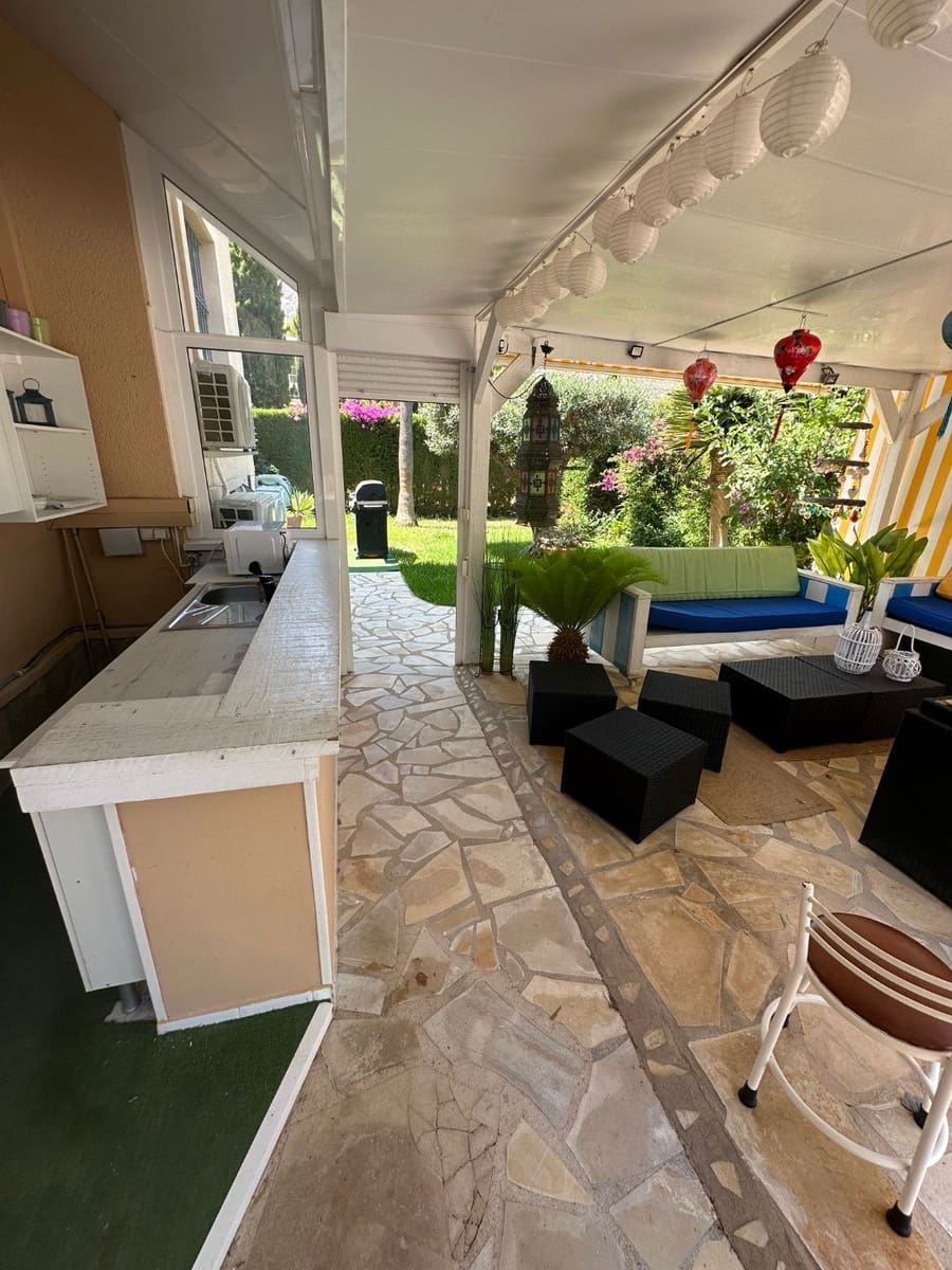 6 chambre Villa/Maison à vendre à Denia avec piscine garage - 880 000 € (Ref: 9168147)