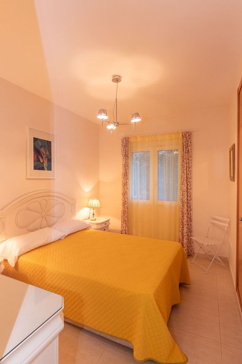 2 bedroom Apartment for sale in Pedreguer with pool garage - € 220,000 (Ref: 9207548)