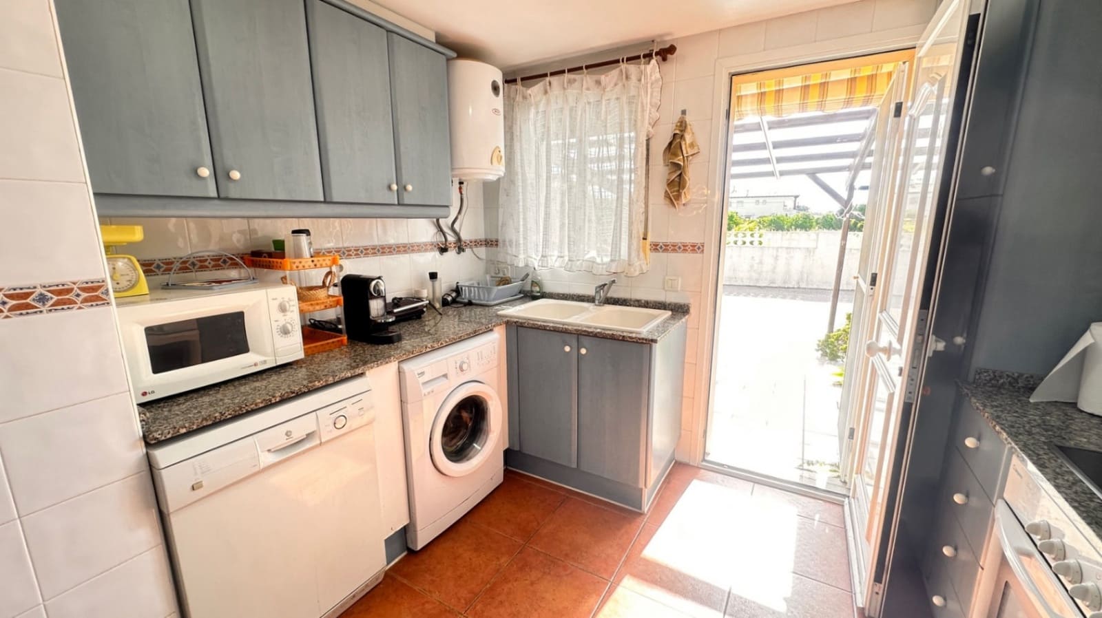 3 Zimmer Bungalow zu verkaufen in Els Poblets mit Pool Garage - 250.000 € (Ref: 9215986)