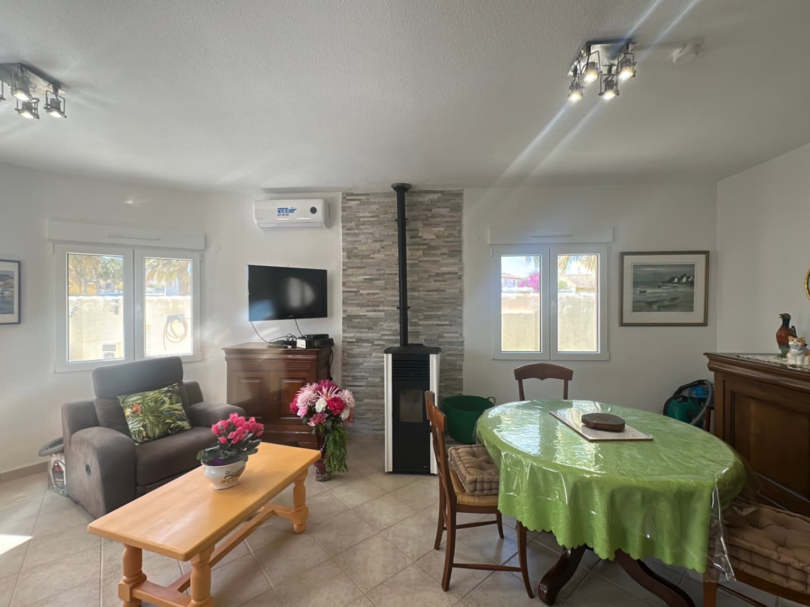 2 Zimmer Villa zu verkaufen in Els Poblets mit Pool Garage - 350.000 € (Ref: 9253971)