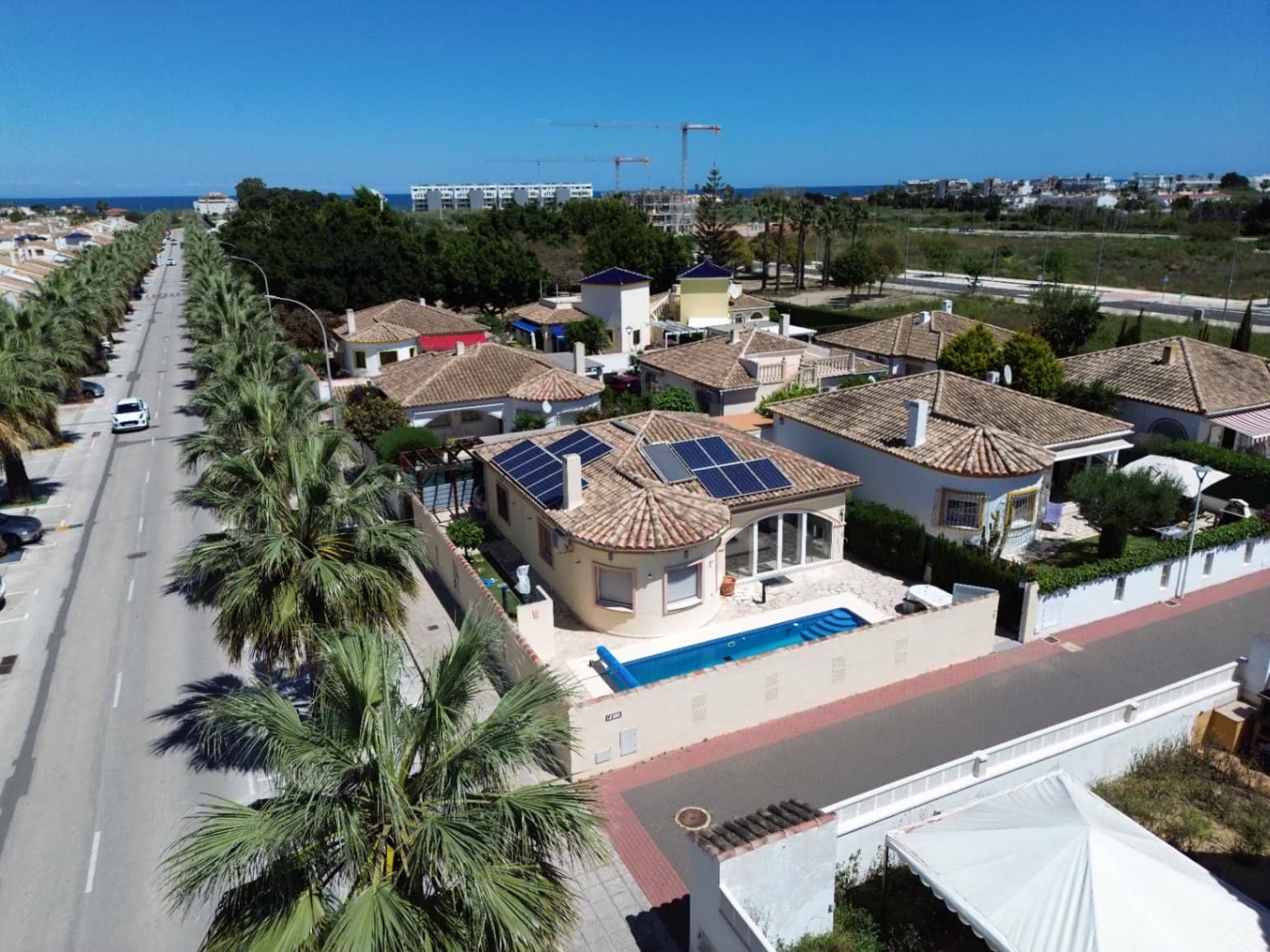 2 Zimmer Villa zu verkaufen in Els Poblets mit Pool Garage - 350.000 € (Ref: 9253971)