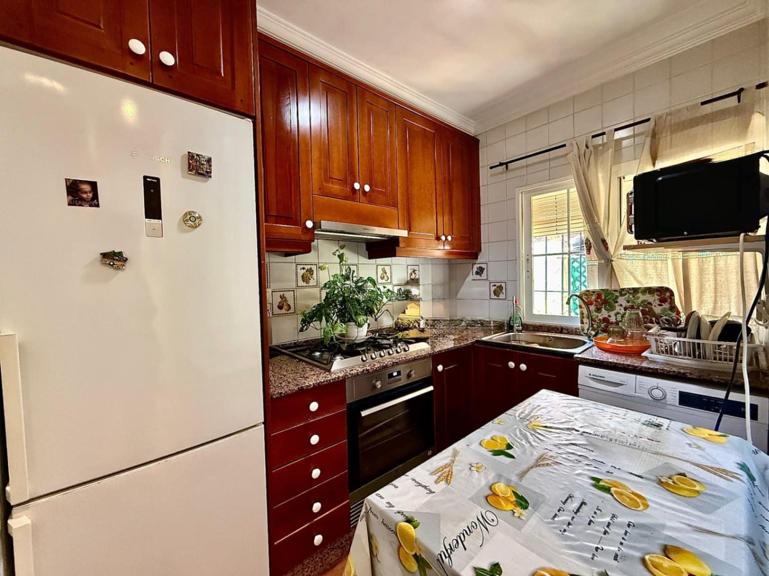 2 bedroom Villa for sale in Denia with garage - € 450,000 (Ref: 9325295)