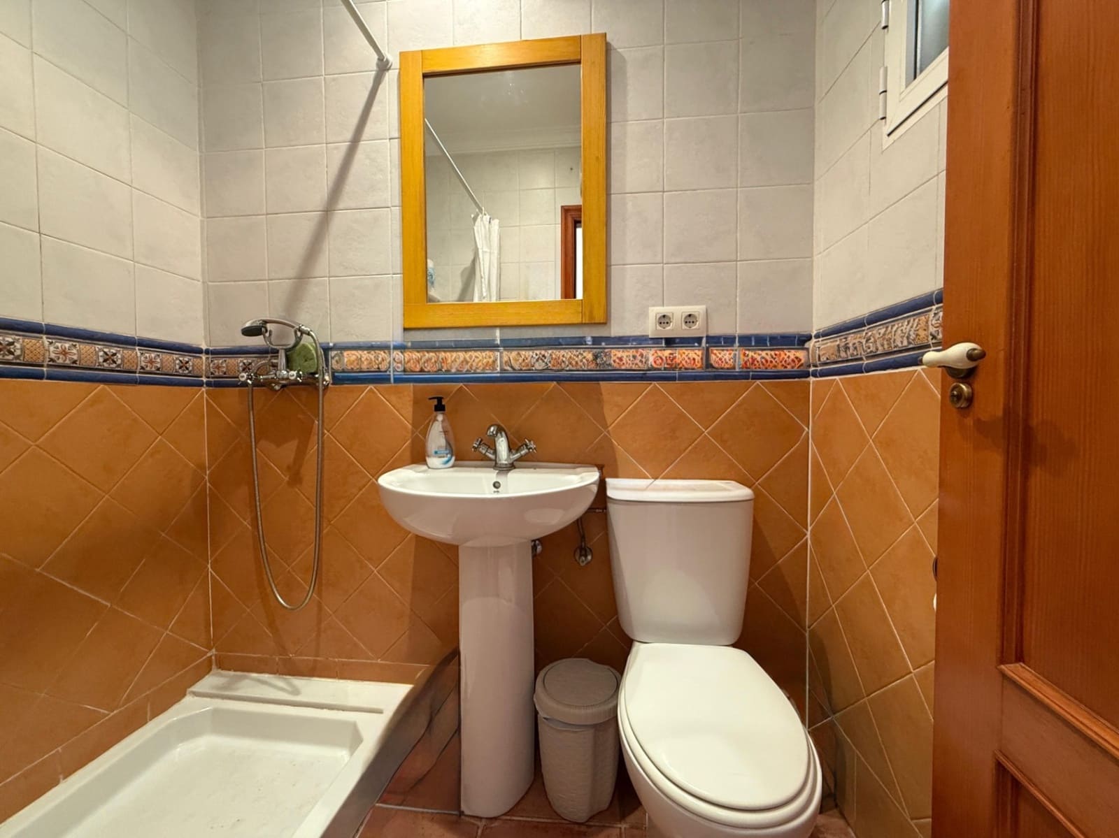 2 bedroom Villa for sale in Denia with garage - € 450,000 (Ref: 9325295)